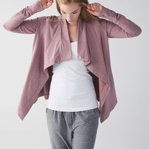 Lululemon Coast Wrap- rose